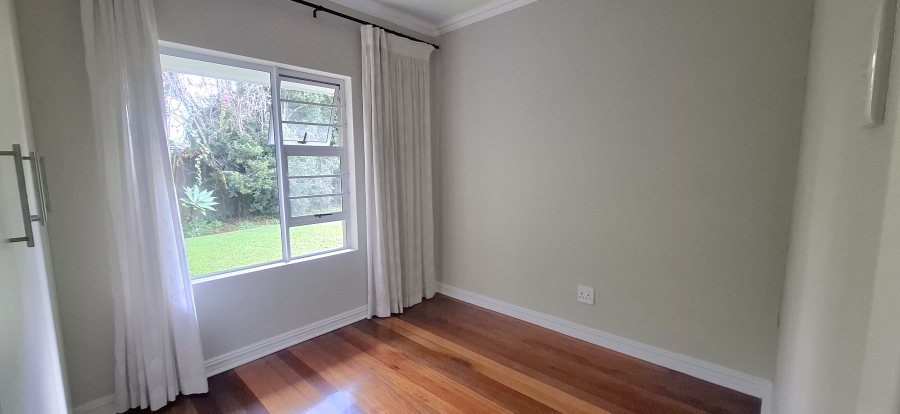 4 Bedroom Property for Sale in Beacon Bay Eastern Cape